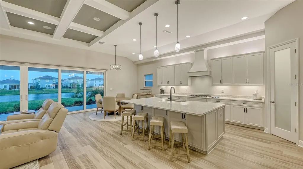 17811 Roost Place Bradenton FL 34211