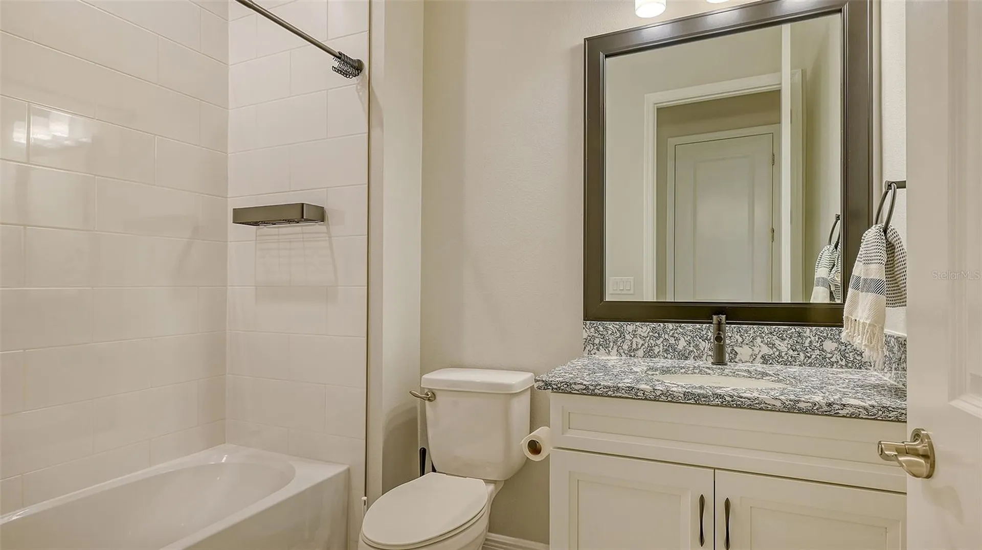 17811 Roost Place Bradenton FL 34211