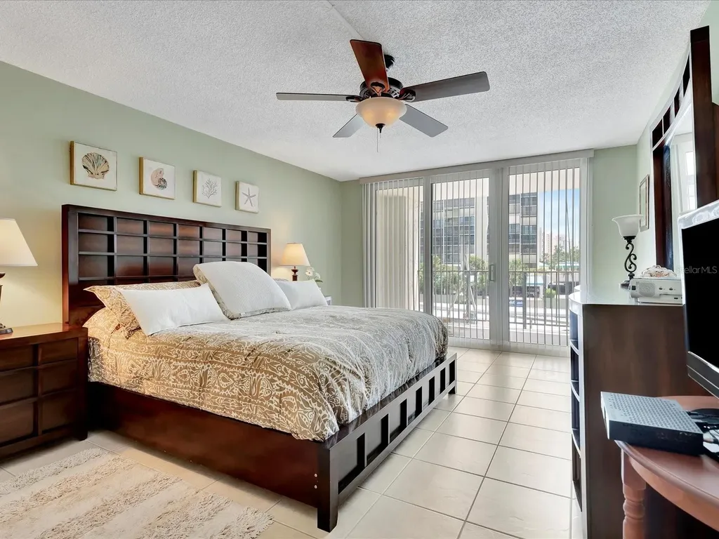 1400 Gulf Boulevard Clearwater Beach FL 33767