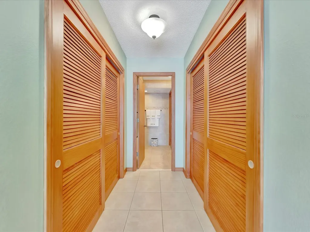1400 Gulf Boulevard Clearwater Beach FL 33767