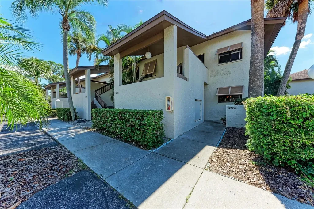 5226 Willow Links Sarasota FL 34235