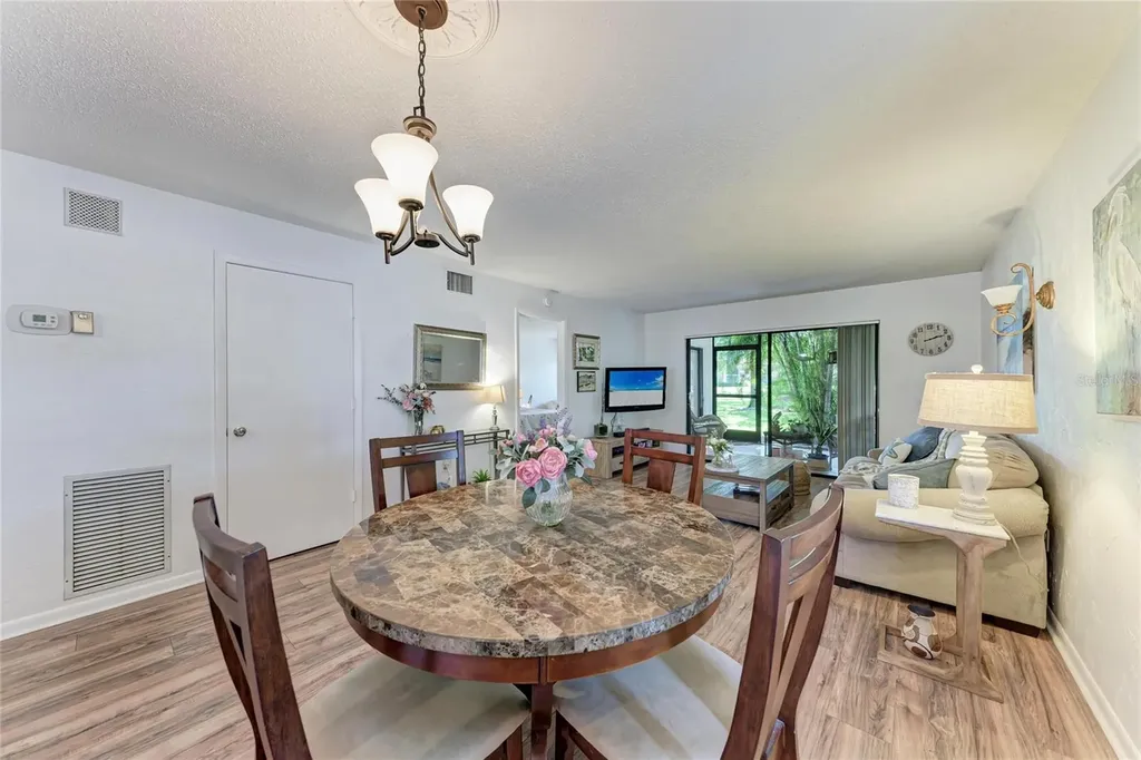5226 Willow Links Sarasota FL 34235
