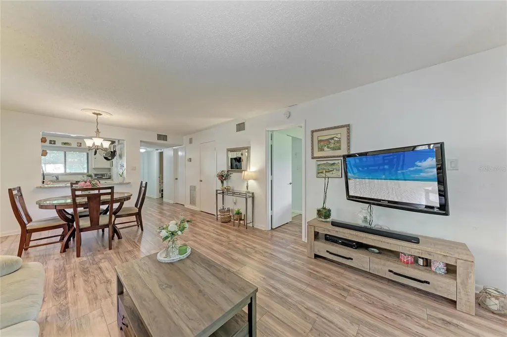 5226 Willow Links Sarasota FL 34235