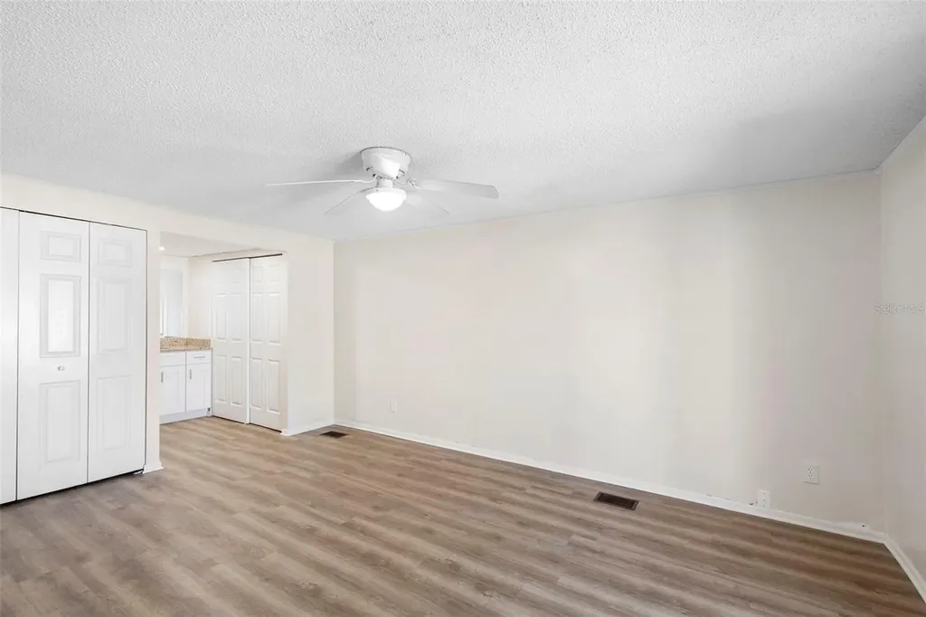 3307 Caldwell Street Deltona FL 32738