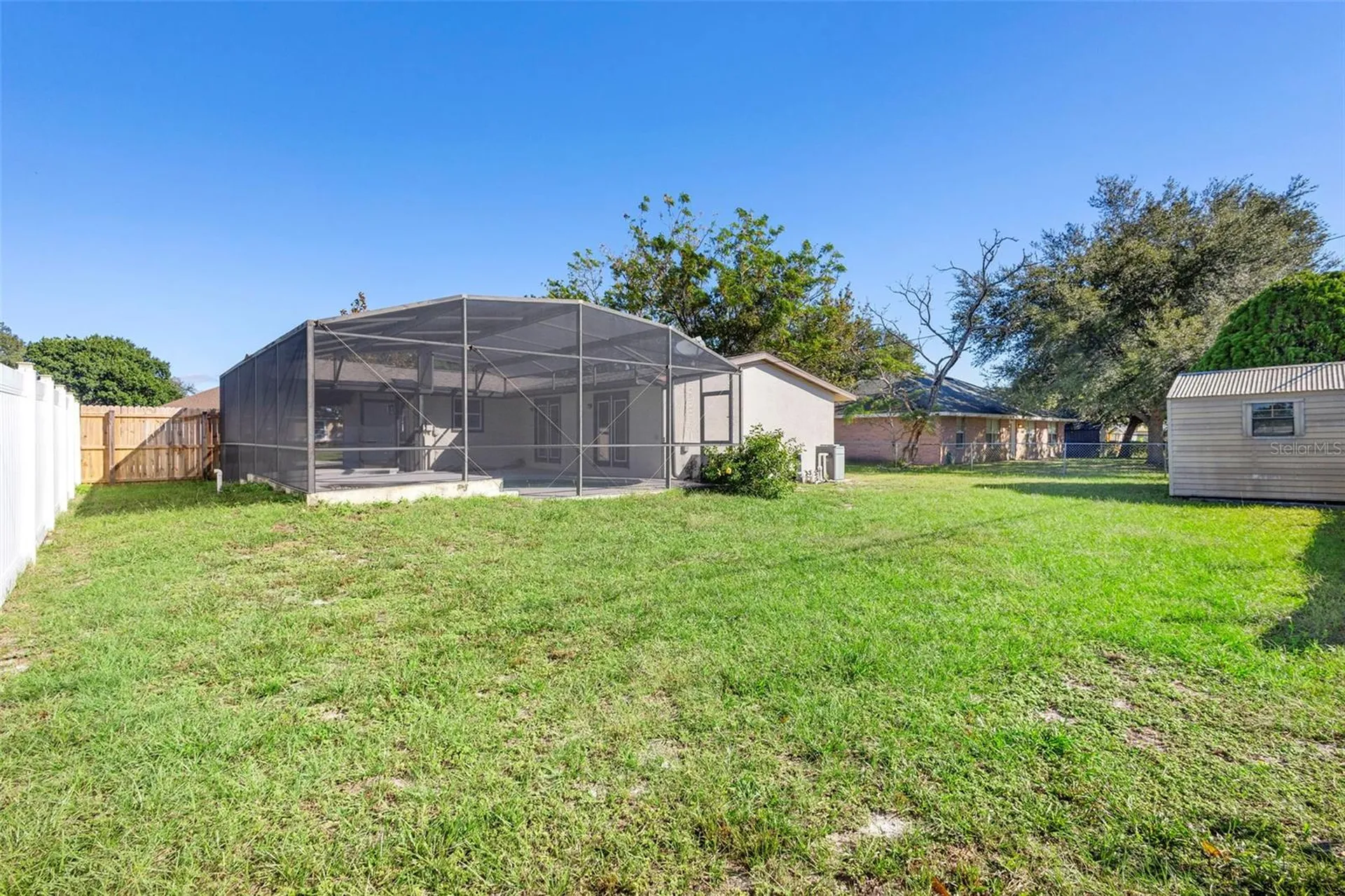 3307 Caldwell Street Deltona FL 32738