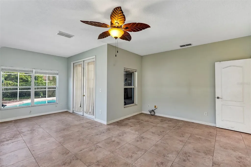 20423 Melville Street Orlando FL 32833