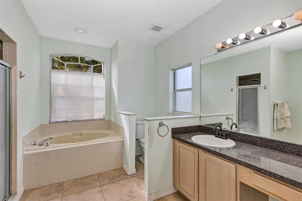 20423 Melville Street Orlando FL 32833