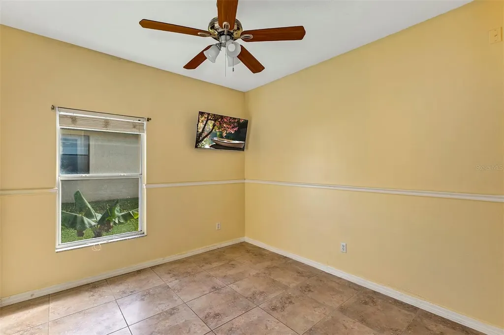 20423 Melville Street Orlando FL 32833