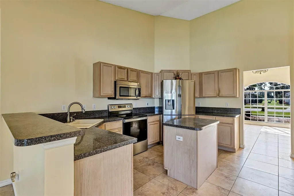 20423 Melville Street Orlando FL 32833