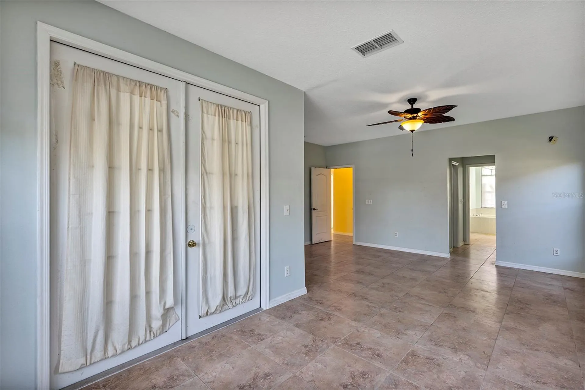 20423 Melville Street Orlando FL 32833