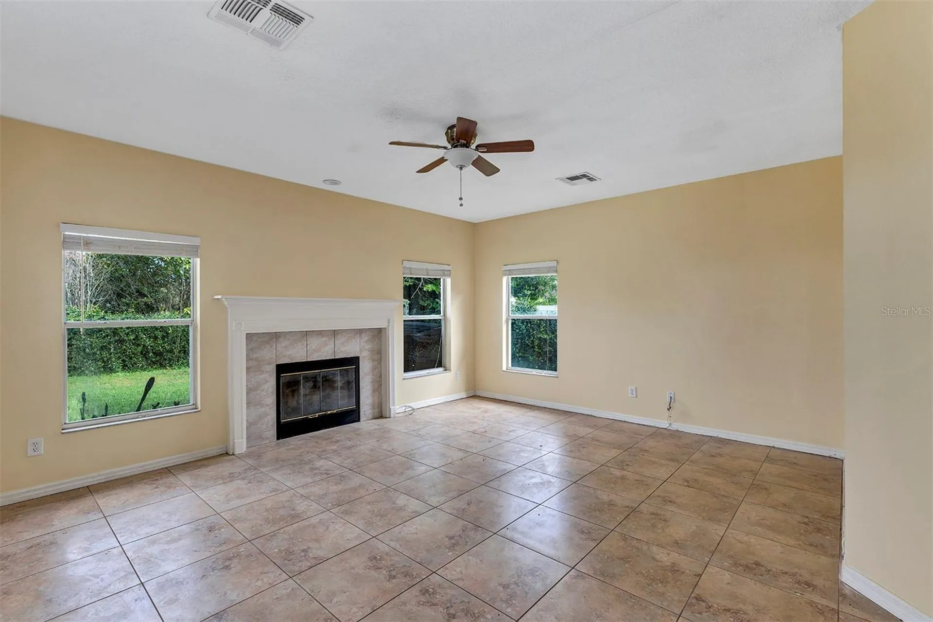 20423 Melville Street Orlando FL 32833