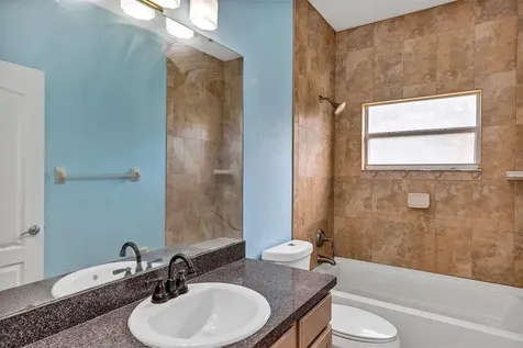 20423 Melville Street Orlando FL 32833
