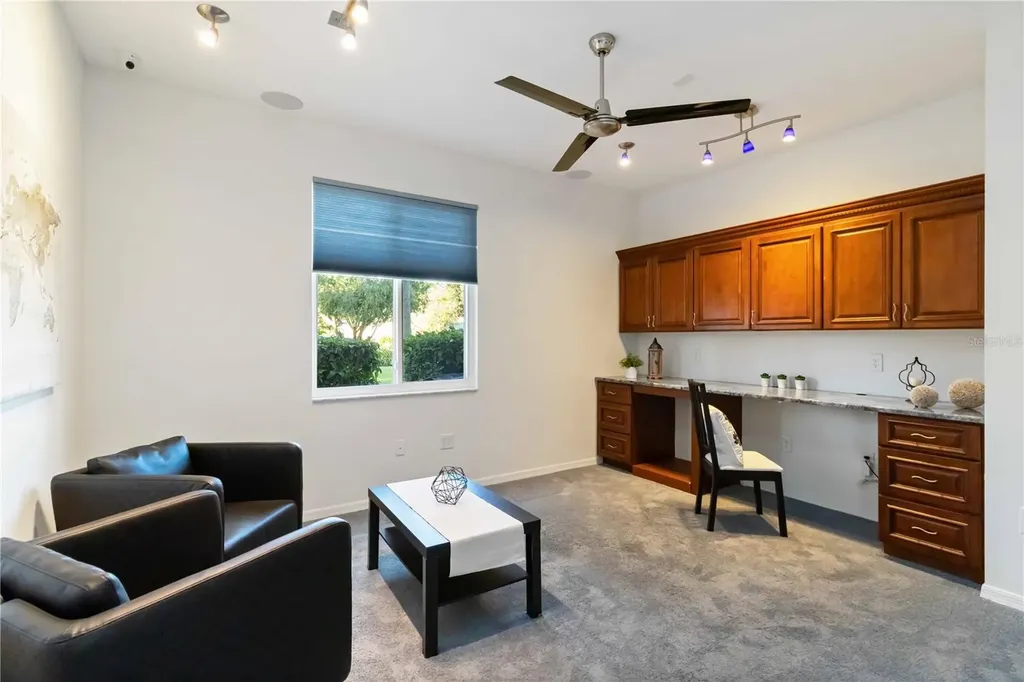 4223 Balmoral Way Sarasota FL 34238