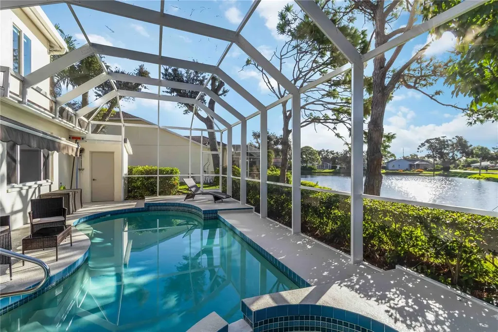 4223 Balmoral Way Sarasota FL 34238