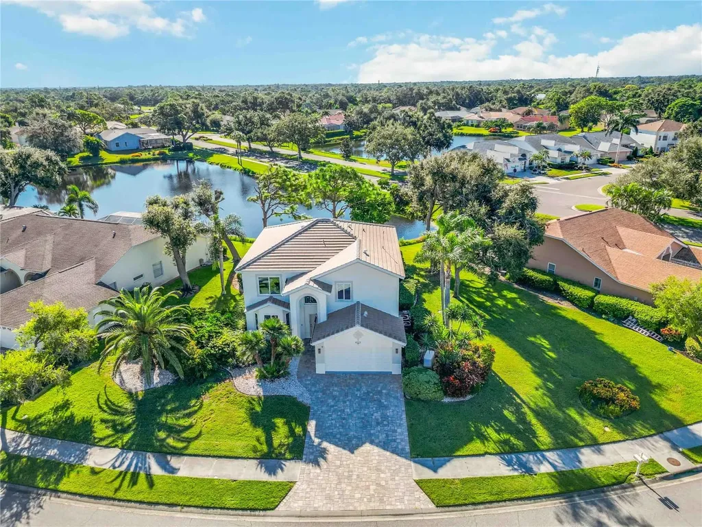 4223 Balmoral Way Sarasota FL 34238