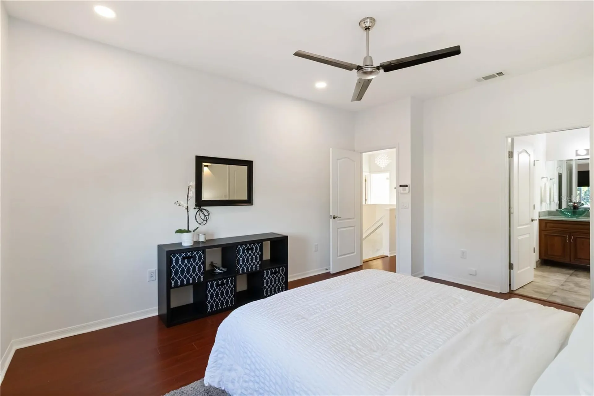 4223 Balmoral Way Sarasota FL 34238