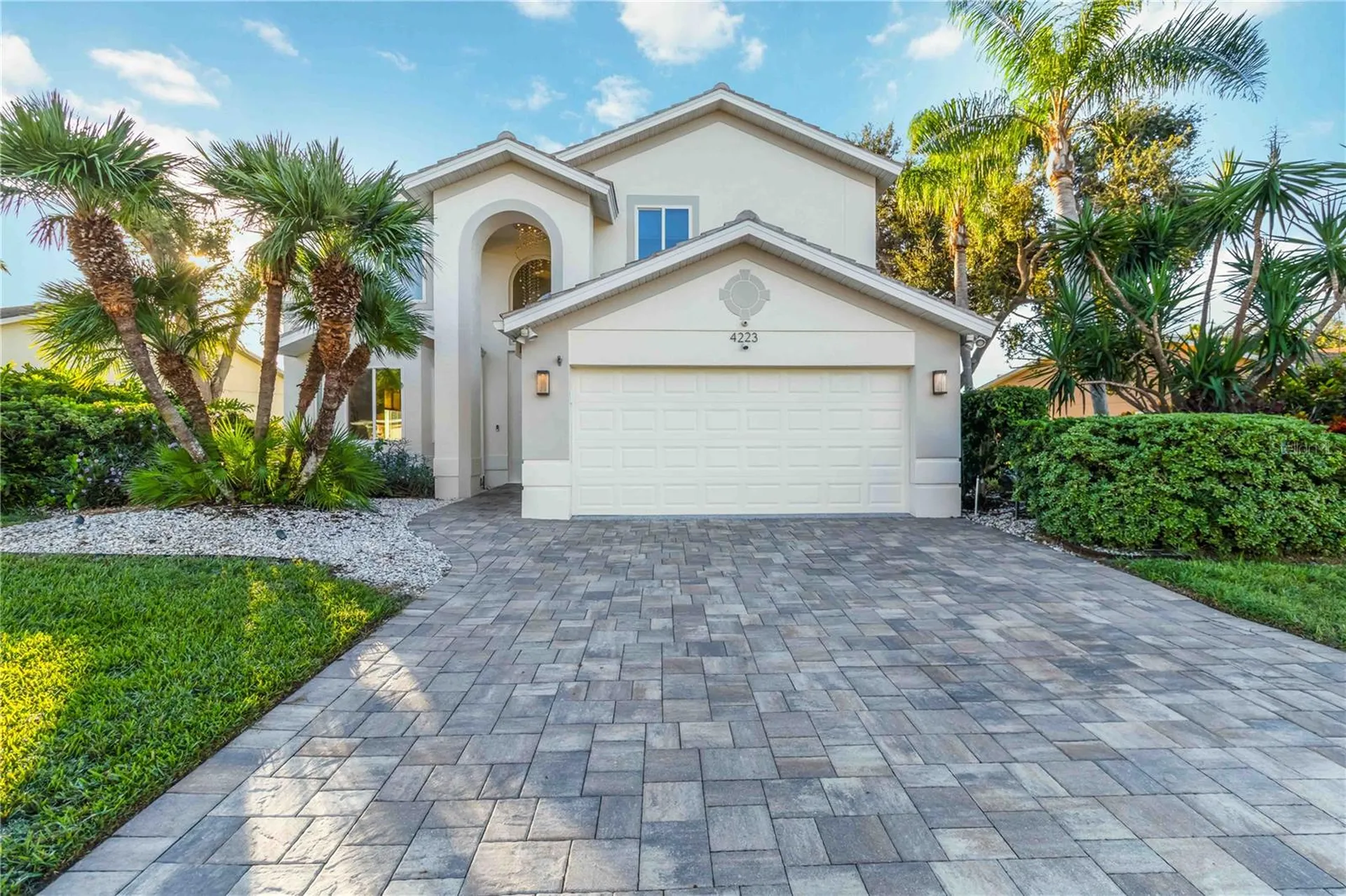 4223 Balmoral Way Sarasota FL 34238