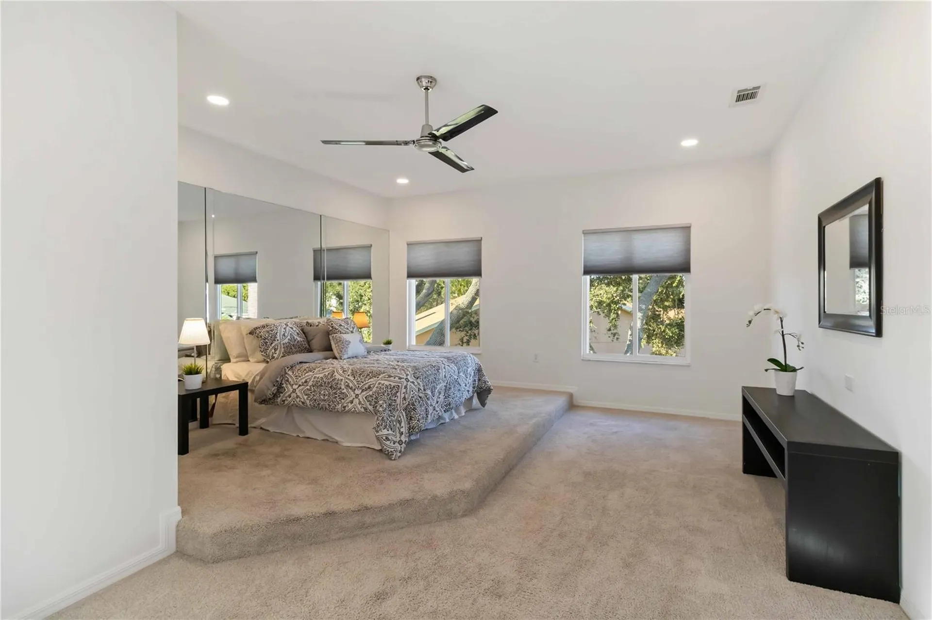 4223 Balmoral Way Sarasota FL 34238