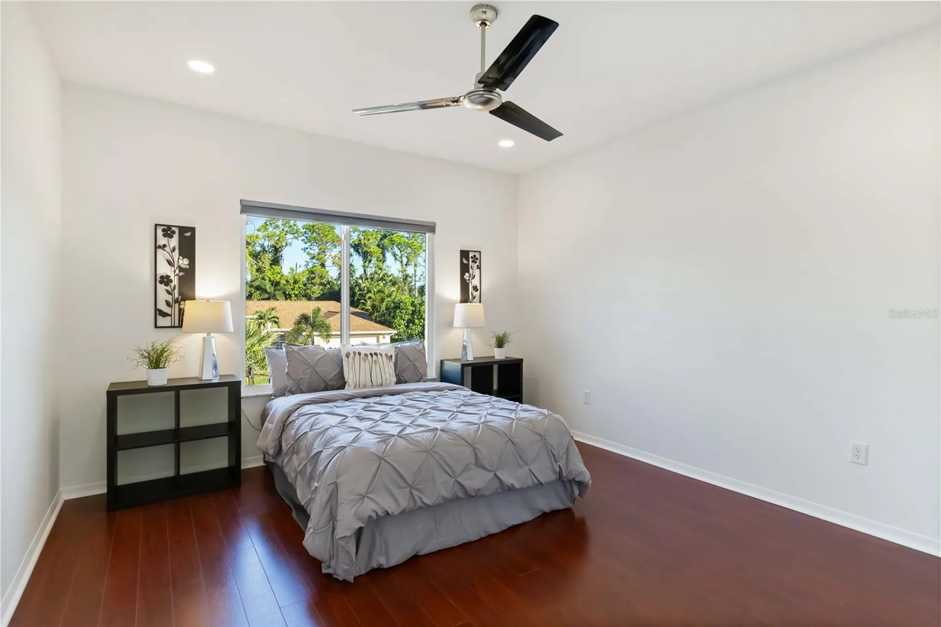 4223 Balmoral Way Sarasota FL 34238