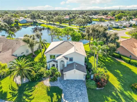 4223 Balmoral Way Sarasota FL 34238