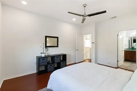 4223 Balmoral Way Sarasota FL 34238