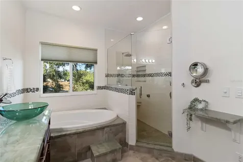4223 Balmoral Way Sarasota FL 34238