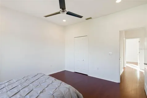 4223 Balmoral Way Sarasota FL 34238