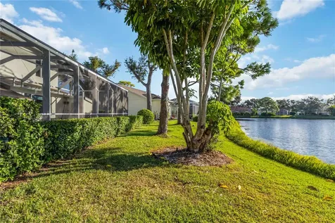 4223 Balmoral Way Sarasota FL 34238