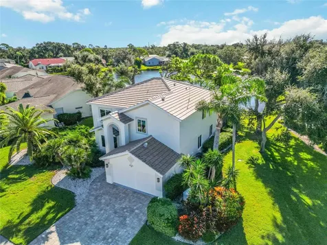 4223 Balmoral Way Sarasota FL 34238