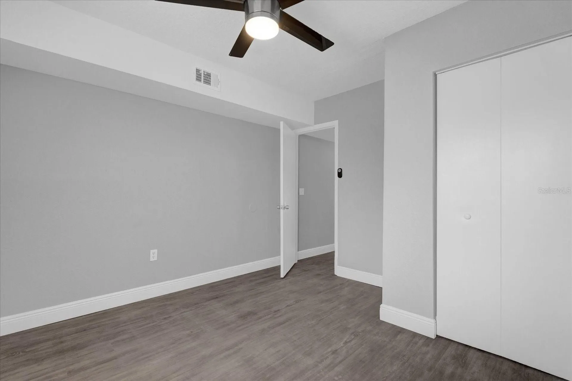 2418 Skan Court Orlando FL 32839
