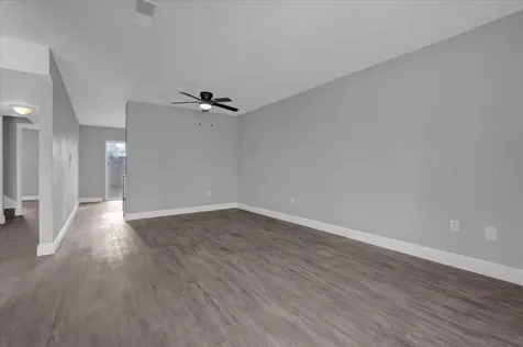 2418 Skan Court Orlando FL 32839