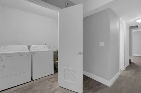 2418 Skan Court Orlando FL 32839