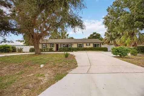 816 59th Street NW Bradenton FL 34209