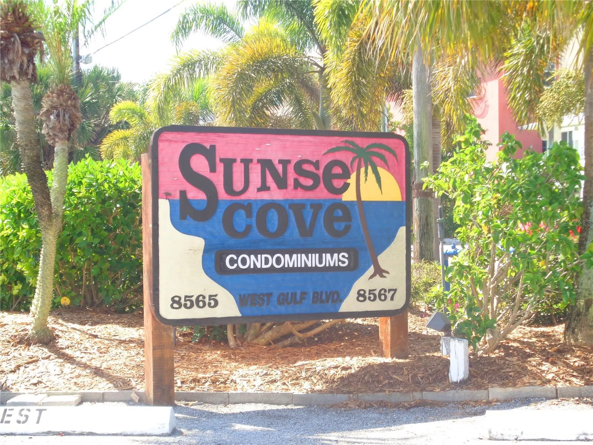 8565 W Gulf Boulevard St Petersburg FL 33706