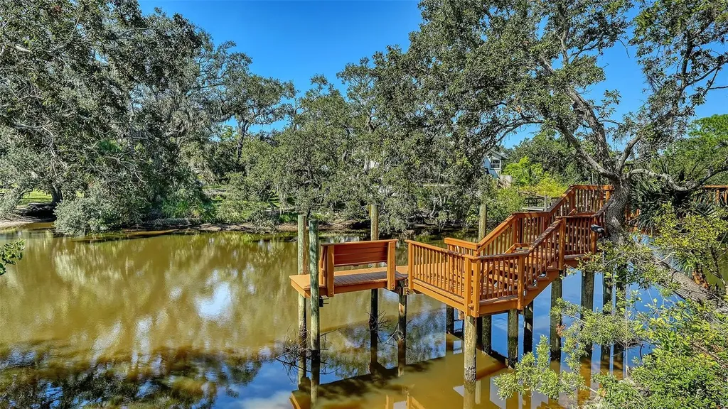 3930 Elysian Woods Lane Sarasota FL 34231