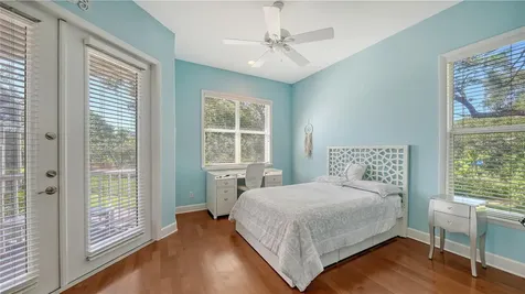 3930 Elysian Woods Lane Sarasota FL 34231