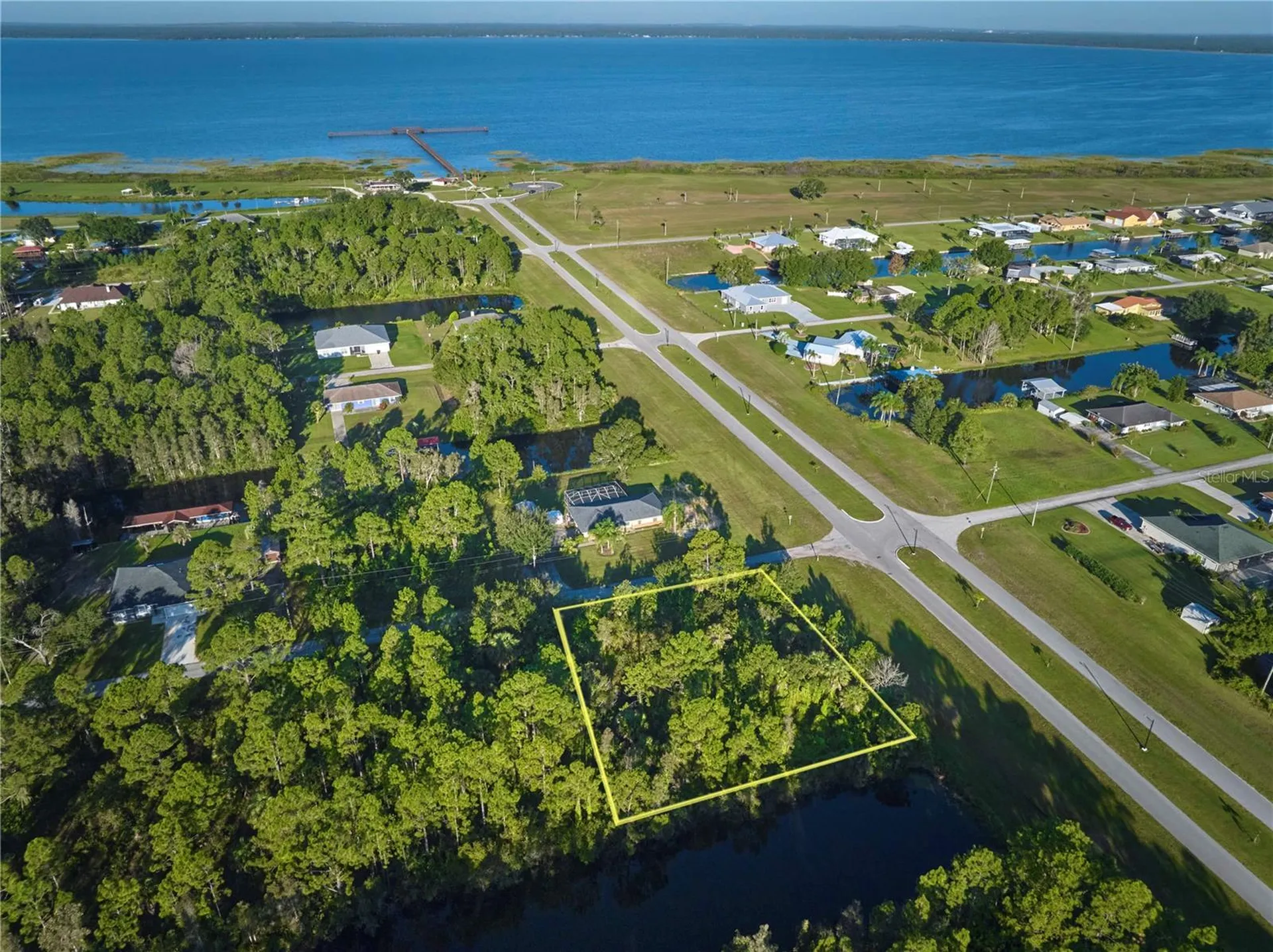 2 Amaryllis Drive Indian Lake Estates FL 33855