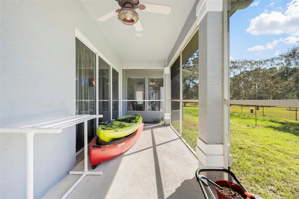 11200 Woodland Waters Boulevard Weeki Wachee FL 34613