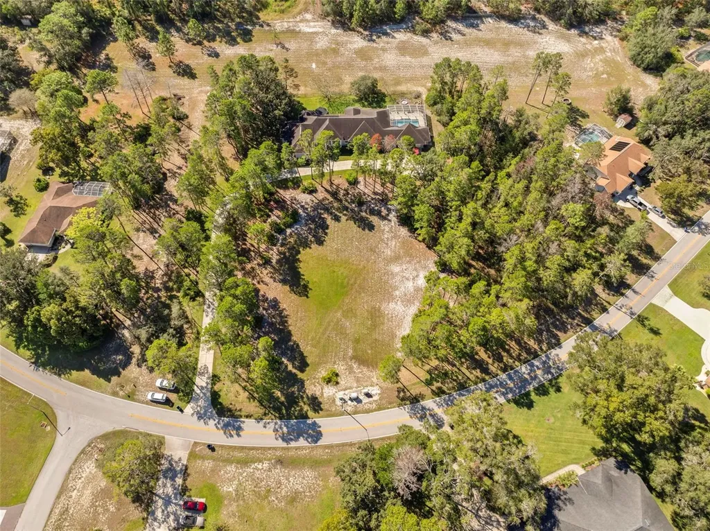 11200 Woodland Waters Boulevard Weeki Wachee FL 34613