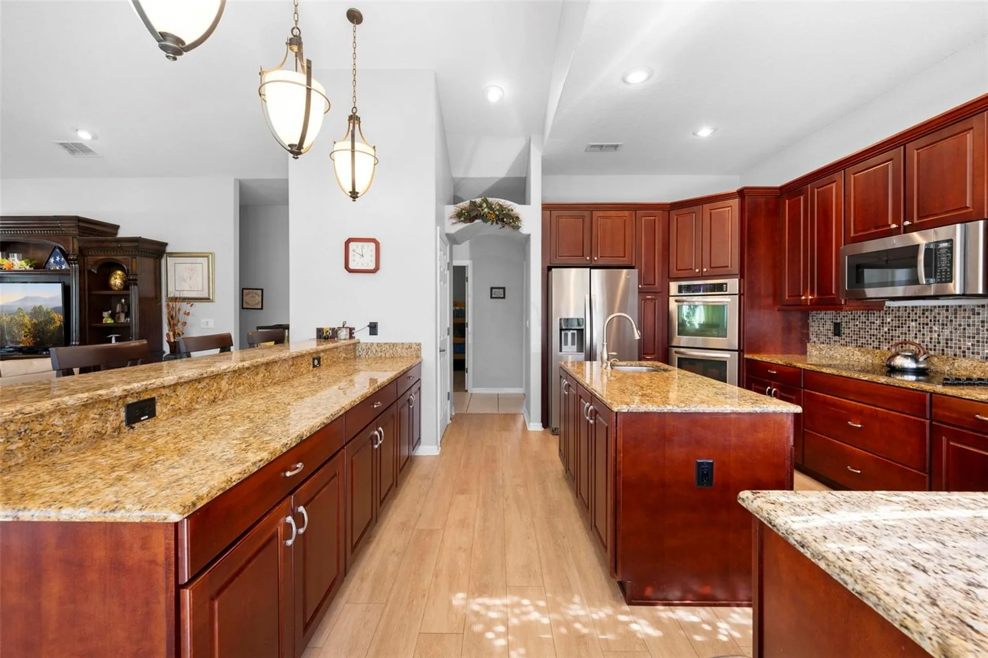 11200 Woodland Waters Boulevard Weeki Wachee FL 34613