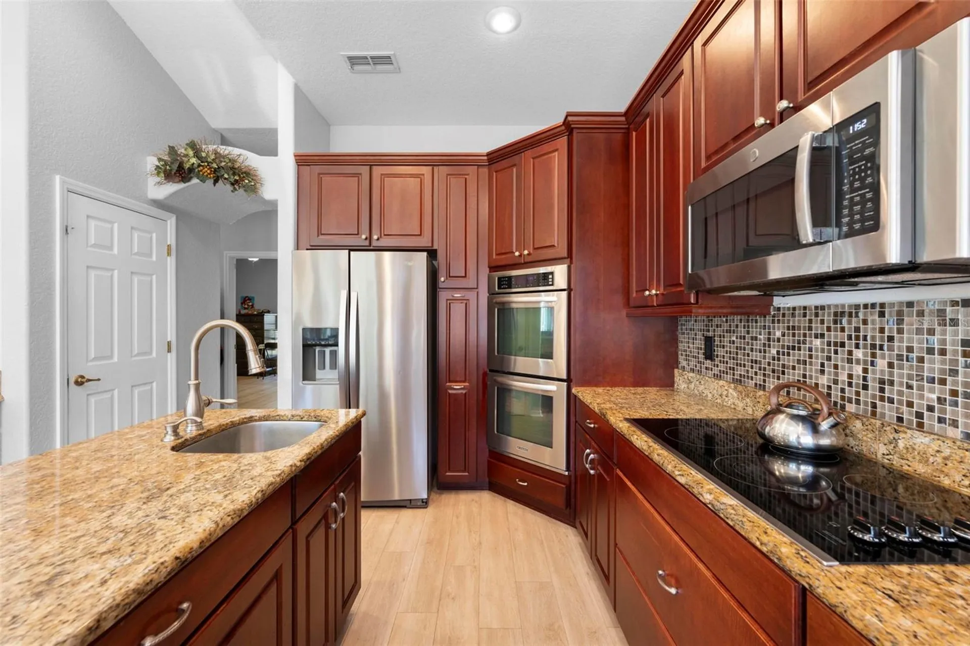11200 Woodland Waters Boulevard Weeki Wachee FL 34613