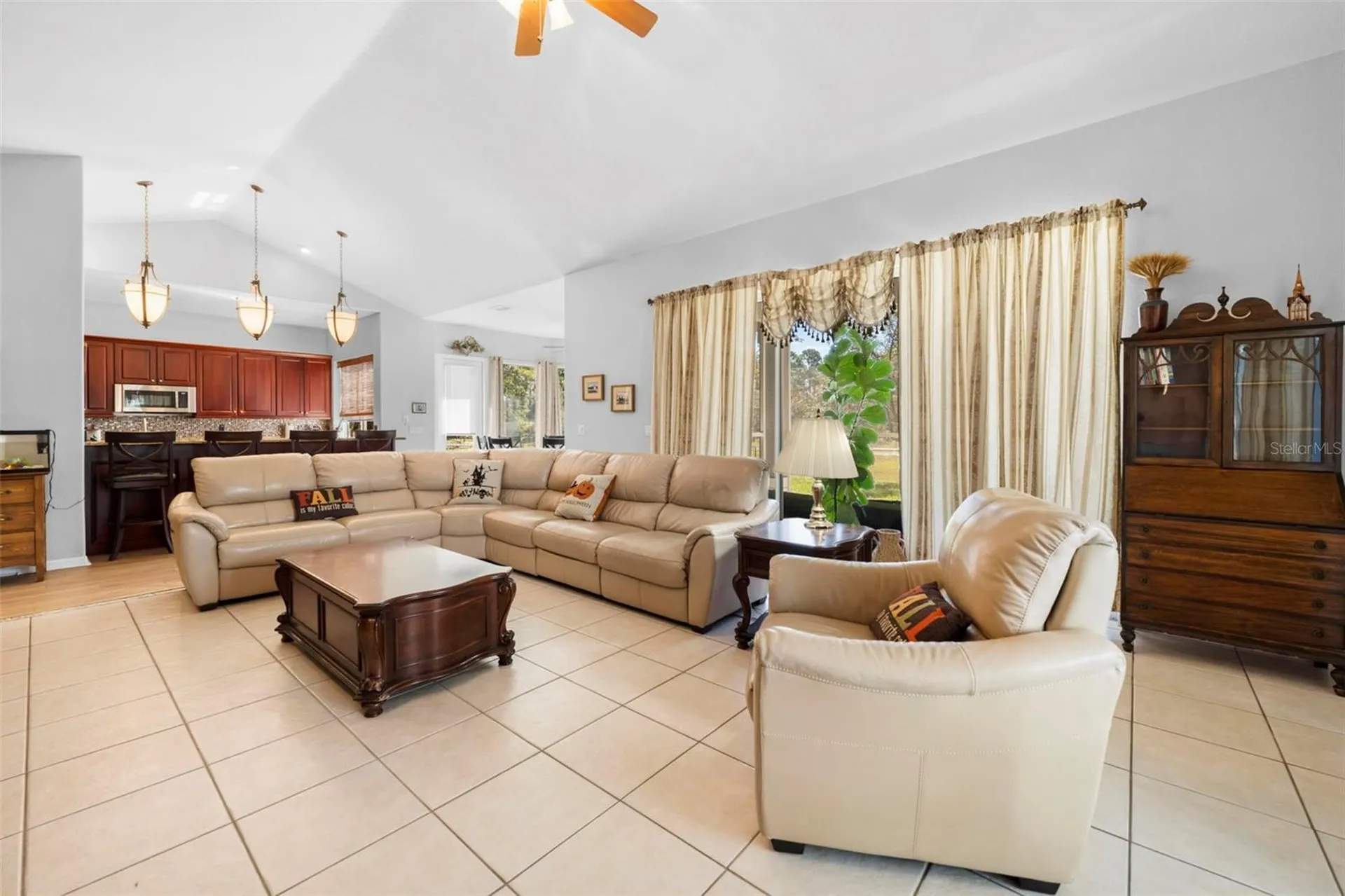 11200 Woodland Waters Boulevard Weeki Wachee FL 34613
