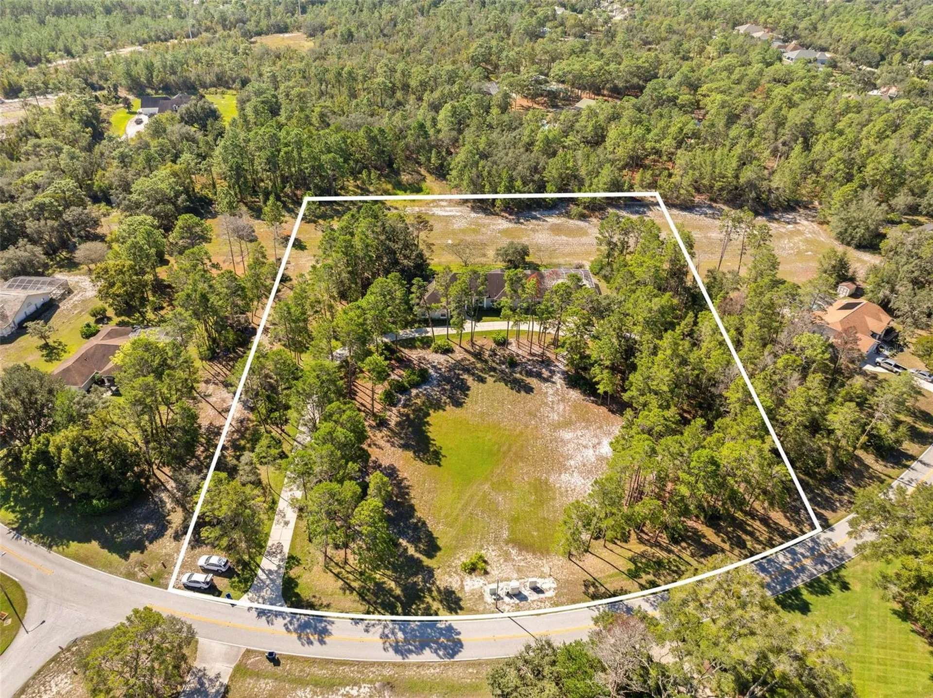 11200 Woodland Waters Boulevard Weeki Wachee FL 34613