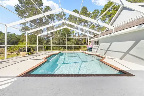 11200 Woodland Waters Boulevard Weeki Wachee FL 34613