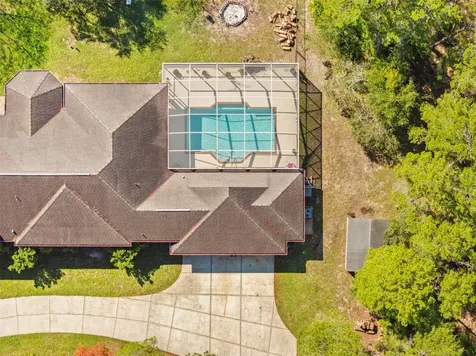 11200 Woodland Waters Boulevard Weeki Wachee FL 34613