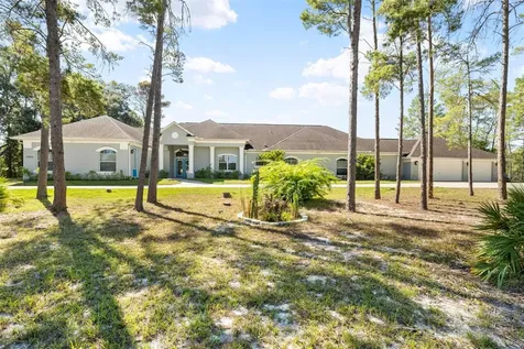 11200 Woodland Waters Boulevard Weeki Wachee FL 34613