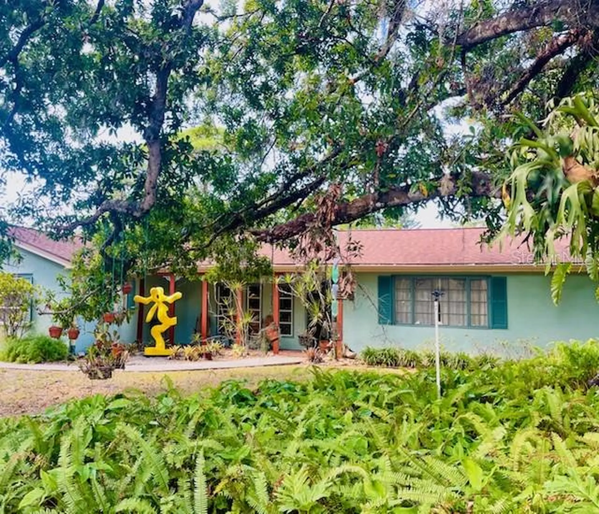 550 46th Street Sarasota FL 34234