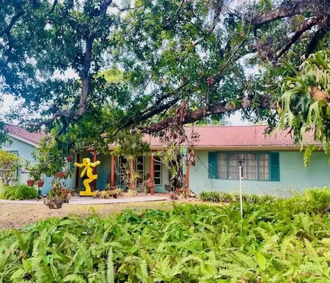 550 46th Street Sarasota FL 34234