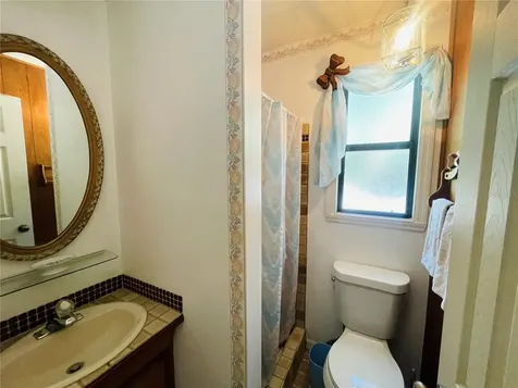 550 46th Street Sarasota FL 34234