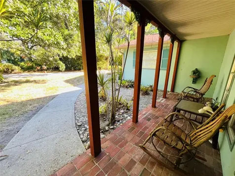 550 46th Street Sarasota FL 34234